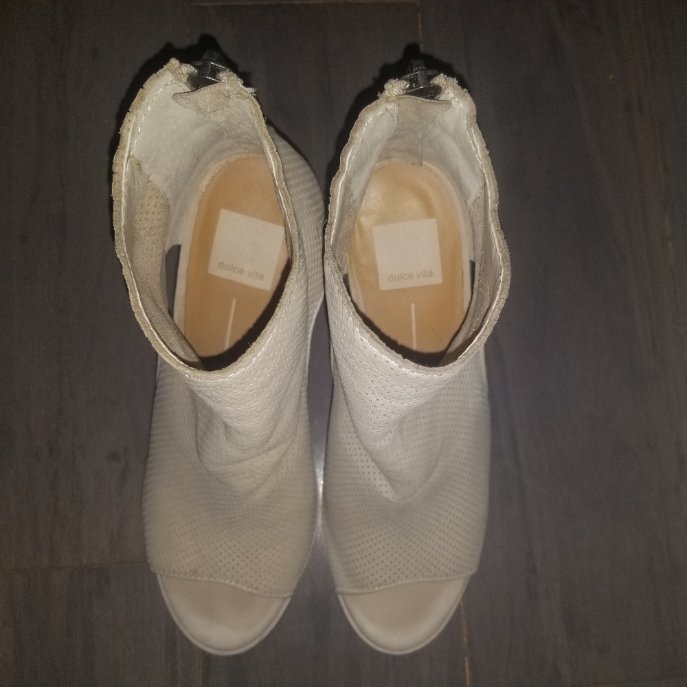 Worn once Dolce Vita summer booties open toe bone - Picture 3 of 8